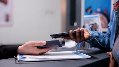 10 Tandaunik Anda Jika Masih Membayar Tagihan Secara Langsung, Mau Tahu?